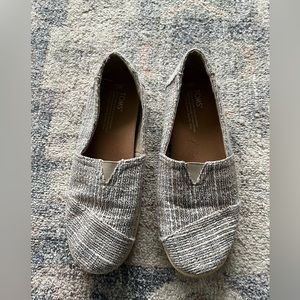 TOMS multi tone slip on size 8